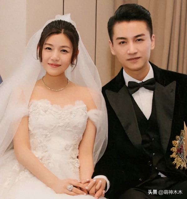 陈晓新剧黯然收官！口碑崩塌评论区沦陷，和前妻陈妍希对打输惨了